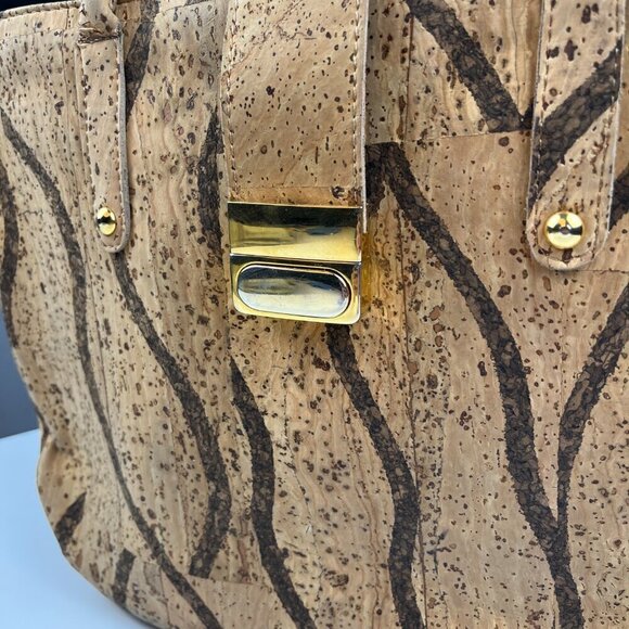 Cork design medium tote bag made in Portugal tan brown - Picture 8 of 16